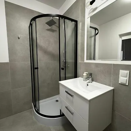 Studio Plaza Iv Daire